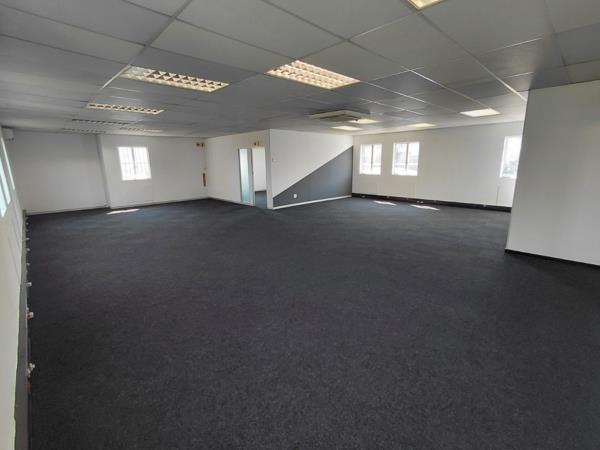 231  m² Commercial space