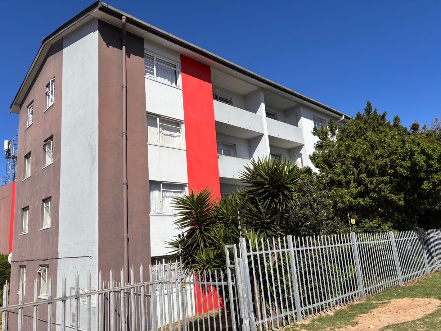 1 Bedroom Apartment for sale in Humewood | T5406584 | Private Property