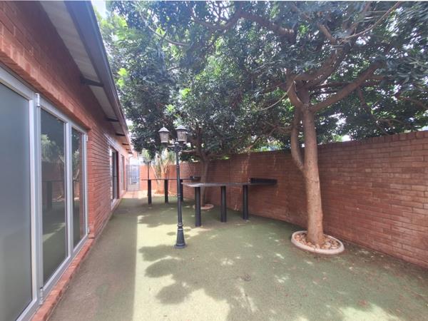 180  m² Commercial space