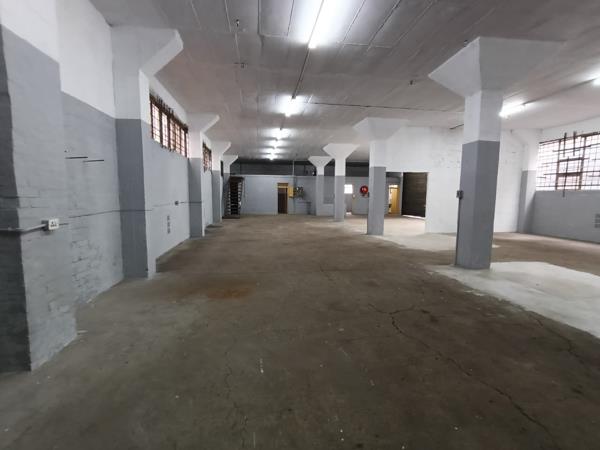 399  m² Industrial space