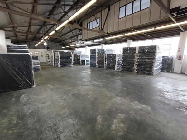 465  m² Industrial space