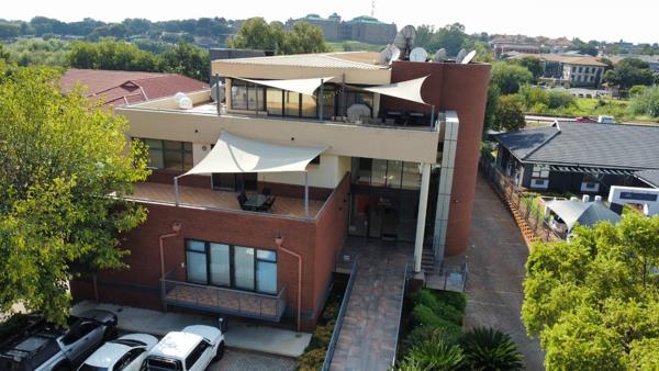 35  m² Commercial space