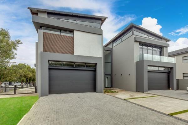 5 Bedroom House