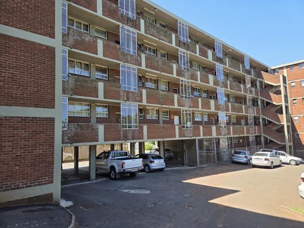 1.5 Bedroom Flat