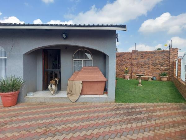 2 Bedroom Garden Cottage