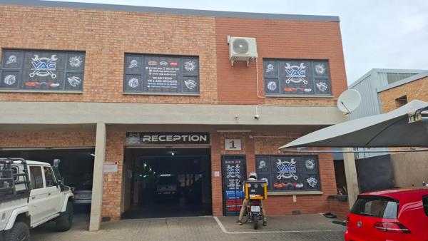 266  m² Industrial space