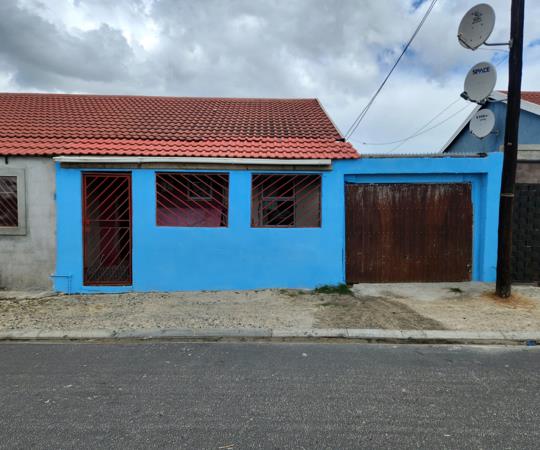 2 Bedroom House