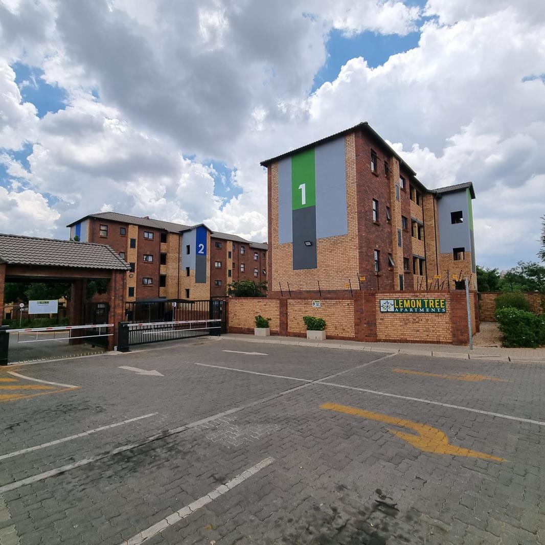 2 Bedroom Apartment in La Montagne