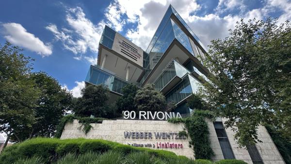 386  m² Office Space