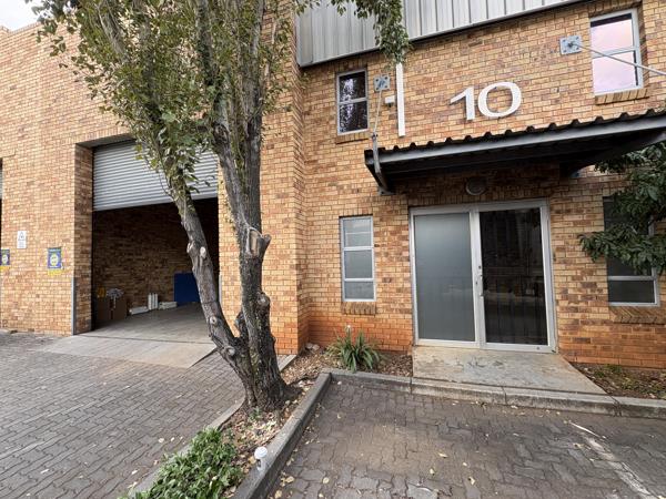 310  m² Industrial space