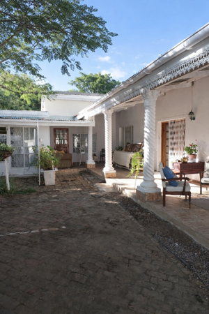 12 Bedroom House