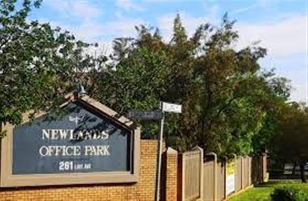 238  m² Office Space