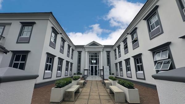 419 m² Office Space