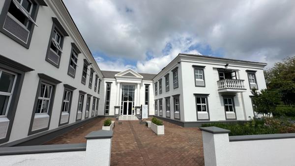 279 m² Office Space