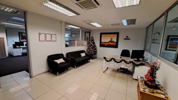 189  m² Commercial space