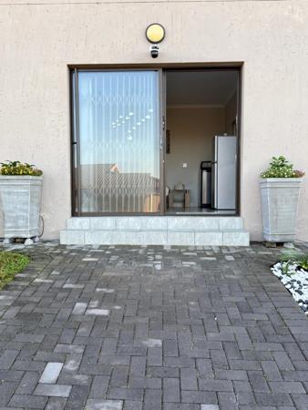 1 Bedroom House