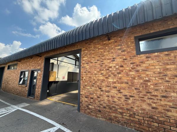 167  m² Commercial space