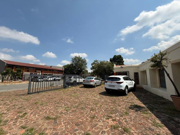 490 m² Commercial space