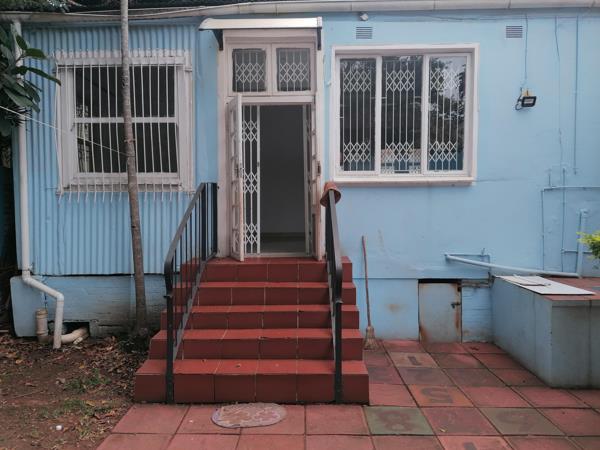 2.5 Bedroom House