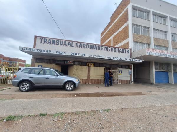 576  m² Retail Space