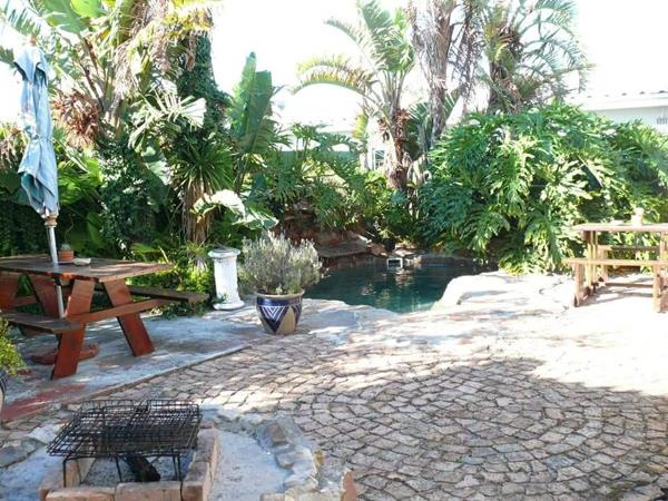 240  m² Commercial space