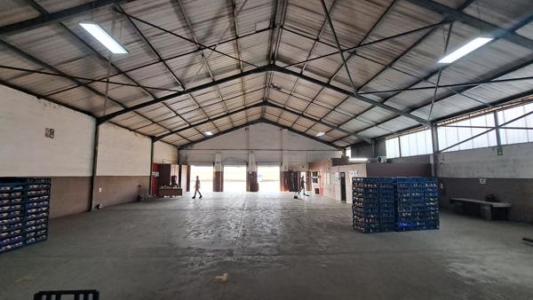 438  m² Industrial space