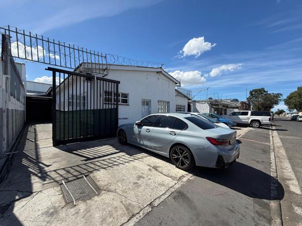 345 m² Industrial space