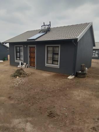 2 Bedroom House