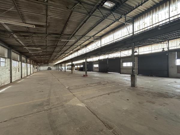 3 606  m² Industrial space