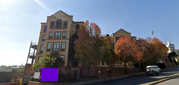 6 231 m² Office Space