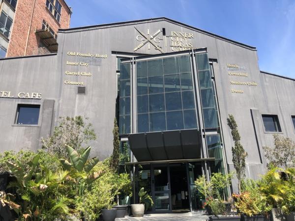 120  m² Commercial space