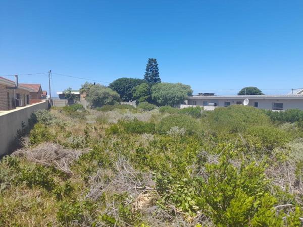 654 m² Land