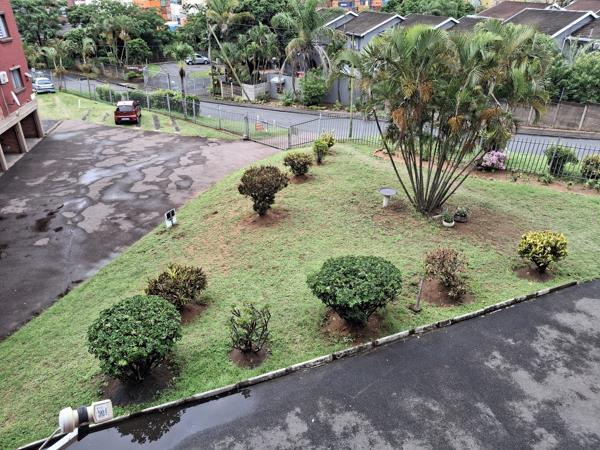2.5 Bedroom Flat