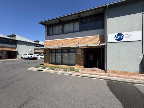 325 m² Industrial space