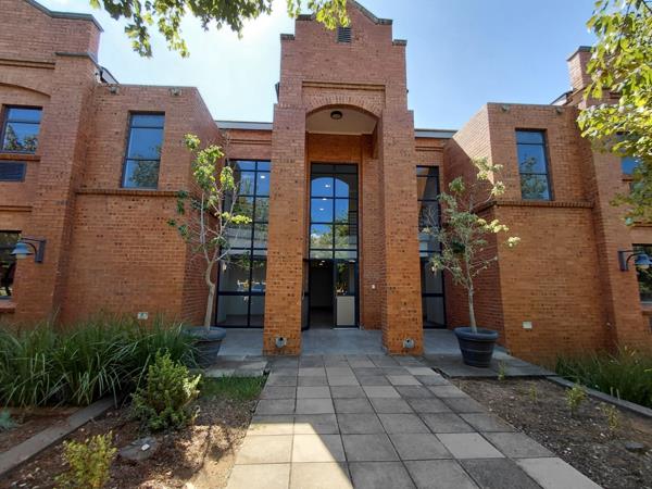 161 m² Commercial space