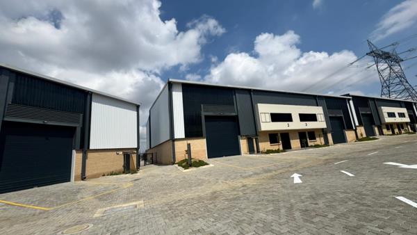559  m² Industrial space