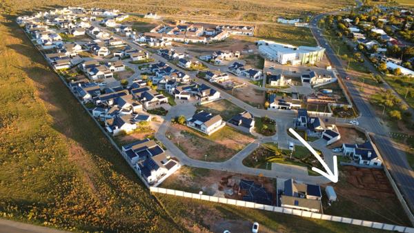 340 m² Land