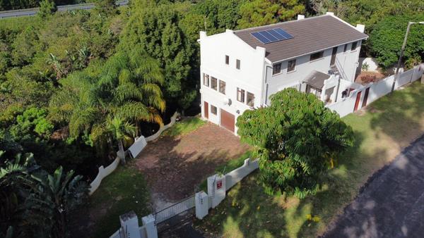 6 Bedroom House