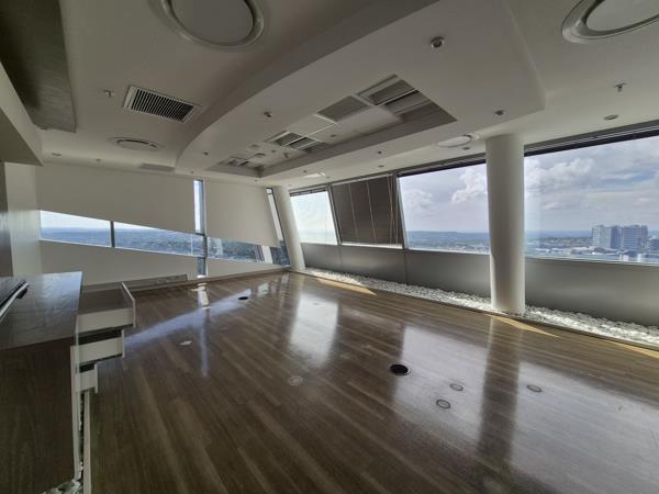 520  m² Commercial space