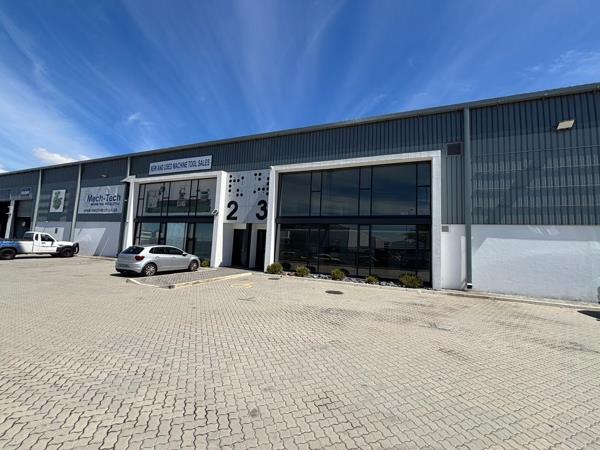 751 m² Industrial space