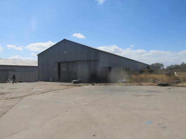 5 715  m² Industrial space