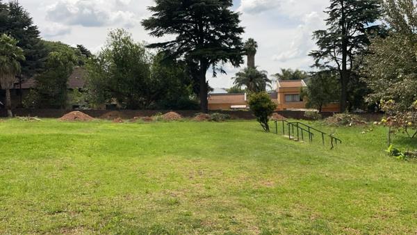 3 948 m² Land