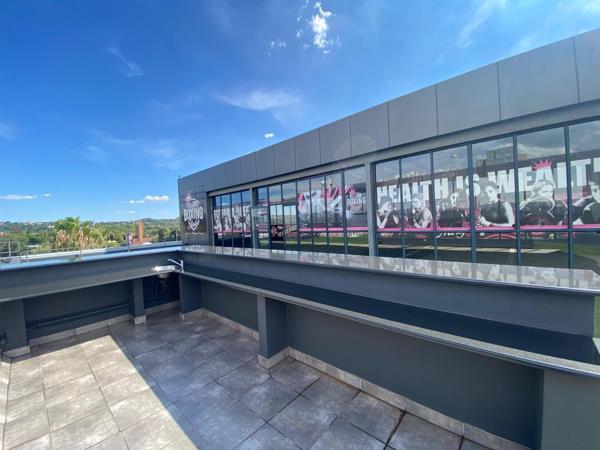 163  m² Office Space