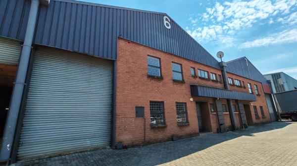 316  m² Industrial space