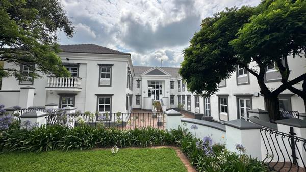 419  m² Office Space