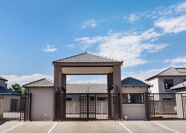 2 Bedroom Townhouse