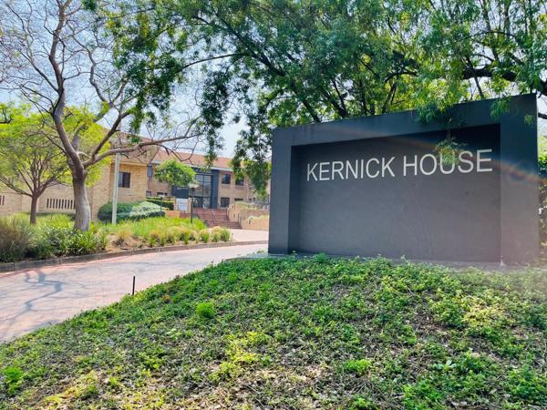 402  m² Commercial space