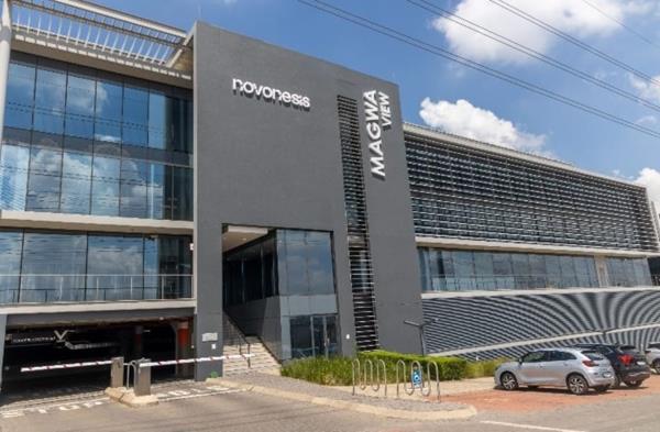 2 918  m² Commercial space