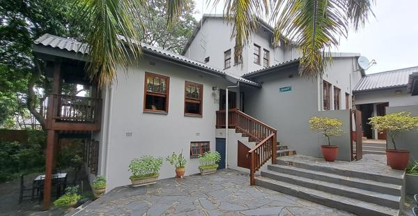 850  m² Commercial space