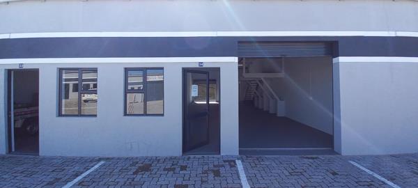 100  m² Commercial space